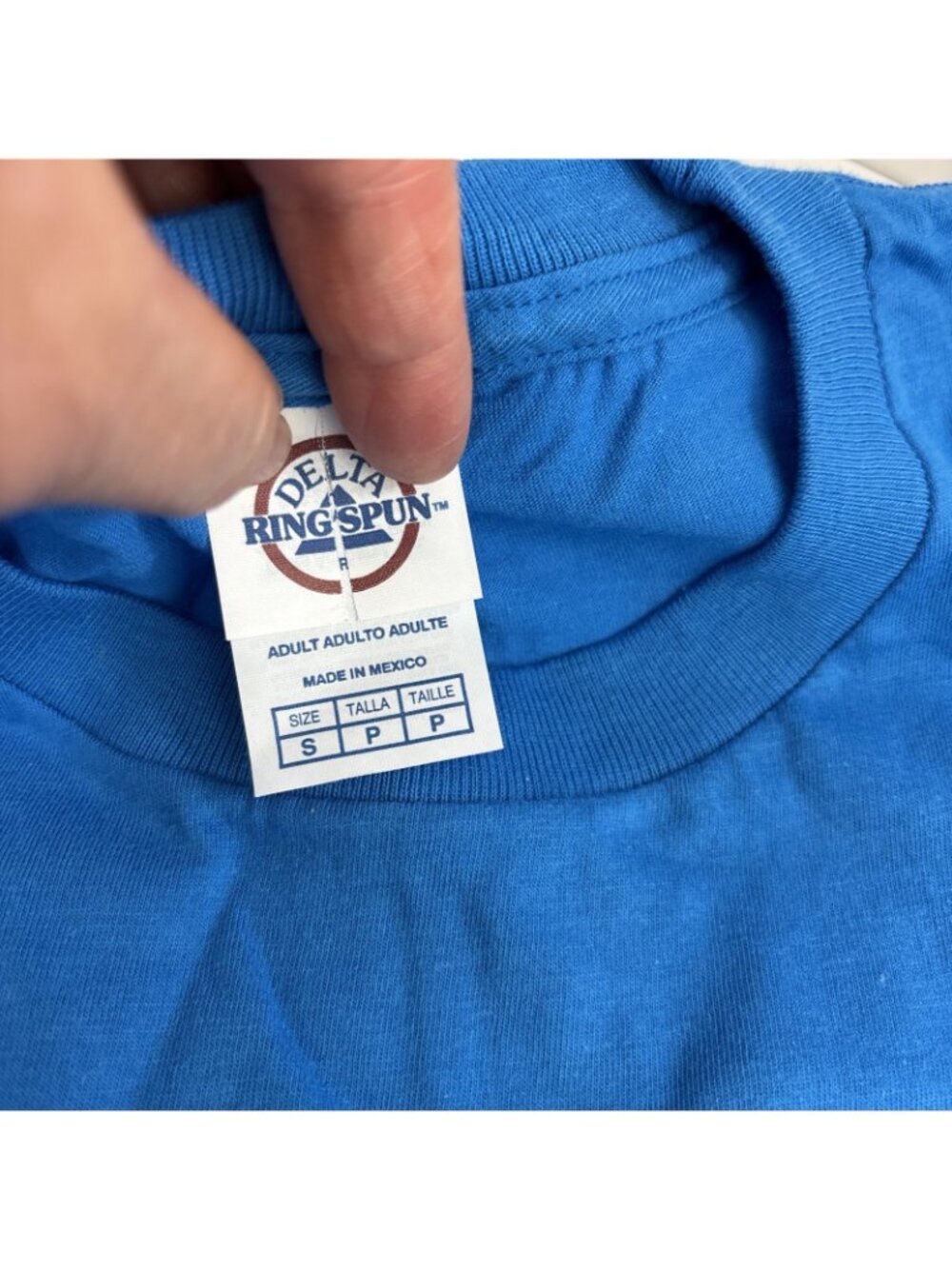 Delta Ringspun Women’s Small NY BIG APPLE T-Shirt Bright Blue - Picture 2 of 2